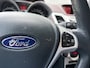 Ford Fiesta 1.25i Titanium 5-Deurs 60 PK. Zuinige en zeer fijn rijdende auto !!! Distributieriem vervangen bij 131.000 KM !! Alle keuringen toegestaan !