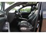 Porsche Macan 2.9 Turbo / Panoramadak / 360Camera / Adaptieve Stoelen / Luchtvering / Matrix LED / Sportuitlaat / 21'' / Sportchrono / Dodehoek / CarPlay / Stoel+Stuurverwarming / Dodehoek / DAB / ACC