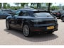 Porsche Macan 2.9 Turbo / Panoramadak / 360Camera / Adaptieve Stoelen / Luchtvering / Matrix LED / Sportuitlaat / 21'' / Sportchrono / Dodehoek / CarPlay / Stoel+Stuurverwarming / Dodehoek / DAB / ACC