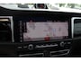 Porsche Macan 2.9 Turbo / Panoramadak / 360Camera / Adaptieve Stoelen / Luchtvering / Matrix LED / Sportuitlaat / 21'' / Sportchrono / Dodehoek / CarPlay / Stoel+Stuurverwarming / Dodehoek / DAB / ACC