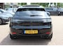 Porsche Macan 2.9 Turbo / Panoramadak / 360Camera / Adaptieve Stoelen / Luchtvering / Matrix LED / Sportuitlaat / 21'' / Sportchrono / Dodehoek / CarPlay / Stoel+Stuurverwarming / Dodehoek / DAB / ACC