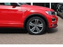 Volkswagen T-Roc 1.5 TSI Sport Business R / Camera / CarPlay / Virtual Cockpit / Sportstoelen / 18'' / LED / DAB / ACC