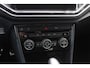 Volkswagen T-Roc 1.5 TSI Sport Business R / Camera / CarPlay / Virtual Cockpit / Sportstoelen / 18'' / LED / DAB / ACC