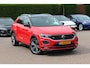 Volkswagen T-Roc 1.5 TSI Sport Business R / Camera / CarPlay / Virtual Cockpit / Sportstoelen / 18'' / LED / DAB / ACC