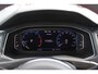 Volkswagen T-Roc 1.5 TSI Sport Business R / Camera / CarPlay / Virtual Cockpit / Sportstoelen / 18'' / LED / DAB / ACC