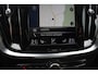 Volvo V60 2.0 T5 Inscription / Panoramadak / CarPlay / Parkeerhulp V+A / Harman Kardon / Leder / 18'' / Getint glas / Stoelverwarming / DAB / Adaptive Cruise Control