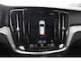 Volvo V60 2.0 T5 Inscription / Panoramadak / CarPlay / Parkeerhulp V+A / Harman Kardon / Leder / 18'' / Getint glas / Stoelverwarming / DAB / Adaptive Cruise Control