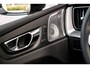 Volvo XC60 T8 Plug-in hybrid AWD Ultra Dark Exec. Ed. | Google | Long Range | Bowers & Wilkins Audio | Luchtvering | Gelamineerd Zijruiten Rondom | Stoelmassage & Ventilatie | Getint Glas | LED Koplampen | Stoel-/Stuurverwarming | Dodehoekdetectie | Keyless | Zitverlenging | 22" LM
