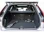 Volvo XC60 T8 Plug-in hybrid AWD Ultra Dark Exec. Ed. | Google | Long Range | Bowers & Wilkins Audio | Luchtvering | Gelamineerd Zijruiten Rondom | Stoelmassage & Ventilatie | Getint Glas | LED Koplampen | Stoel-/Stuurverwarming | Dodehoekdetectie | Keyless | Zitverlenging | 22" LM