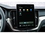 Volvo XC60 T8 Plug-in hybrid AWD Ultra Dark Exec. Ed. | Google | Long Range | Bowers & Wilkins Audio | Luchtvering | Gelamineerd Zijruiten Rondom | Stoelmassage & Ventilatie | Getint Glas | LED Koplampen | Stoel-/Stuurverwarming | Dodehoekdetectie | Keyless | Zitverlenging | 22" LM