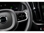 Volvo XC60 T8 Plug-in hybrid AWD Ultra Dark Exec. Ed. | Google | Long Range | Bowers & Wilkins Audio | Luchtvering | Gelamineerd Zijruiten Rondom | Stoelmassage & Ventilatie | Getint Glas | LED Koplampen | Stoel-/Stuurverwarming | Dodehoekdetectie | Keyless | Zitverlenging | 22" LM