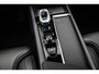 Volvo XC60 T8 Plug-in hybrid AWD Ultra Dark Exec. Ed. | Google | Long Range | Bowers & Wilkins Audio | Luchtvering | Gelamineerd Zijruiten Rondom | Stoelmassage & Ventilatie | Getint Glas | LED Koplampen | Stoel-/Stuurverwarming | Dodehoekdetectie | Keyless | Zitverlenging | 22" LM