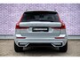 Volvo XC60 T8 Plug-in hybrid AWD Ultra Dark Exec. Ed. | Google | Long Range | Bowers & Wilkins Audio | Luchtvering | Gelamineerd Zijruiten Rondom | Stoelmassage & Ventilatie | Getint Glas | LED Koplampen | Stoel-/Stuurverwarming | Dodehoekdetectie | Keyless | Zitverlenging | 22" LM