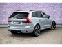 Volvo XC60 T8 Plug-in hybrid AWD Ultra Dark Exec. Ed. | Google | Long Range | Bowers & Wilkins Audio | Luchtvering | Gelamineerd Zijruiten Rondom | Stoelmassage & Ventilatie | Getint Glas | LED Koplampen | Stoel-/Stuurverwarming | Dodehoekdetectie | Keyless | Zitverlenging | 22" LM