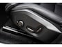 Volvo XC60 T8 Plug-in hybrid AWD Ultra Dark Exec. Ed. | Google | Long Range | Bowers & Wilkins Audio | Luchtvering | Gelamineerd Zijruiten Rondom | Stoelmassage & Ventilatie | Getint Glas | LED Koplampen | Stoel-/Stuurverwarming | Dodehoekdetectie | Keyless | Zitverlenging | 22" LM