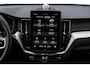 Volvo XC60 T8 Plug-in hybrid AWD Ultra Dark Exec. Ed. | Google | Long Range | Bowers & Wilkins Audio | Luchtvering | Gelamineerd Zijruiten Rondom | Stoelmassage & Ventilatie | Getint Glas | LED Koplampen | Stoel-/Stuurverwarming | Dodehoekdetectie | Keyless | Zitverlenging | 22" LM
