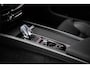 Volvo XC60 T8 Plug-in hybrid AWD Ultra Dark Exec. Ed. | Google | Long Range | Bowers & Wilkins Audio | Luchtvering | Gelamineerd Zijruiten Rondom | Stoelmassage & Ventilatie | Getint Glas | LED Koplampen | Stoel-/Stuurverwarming | Dodehoekdetectie | Keyless | Zitverlenging | 22" LM