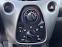 Toyota Aygo 1.0 VVT-i x-play Camera Airco Bluetooth