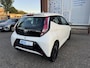 Toyota Aygo 1.0 VVT-i x-play Camera Airco Bluetooth