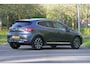 Renault Clio 1.0 TCe Intens Airco met climate control / Half leder interieur / Multimedia systeem / Trekhaak / All season banden