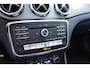 Mercedes-Benz GLA 180 Business Solution AMG | Panorama dak | Stoelverwarming | Trekhaak | NAVI