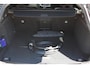 Volvo V60 T6 Plug-in hybrid AWD Ultra Dark | Beschikbaar vanaf 10-2026 | Exterieur Styling Kit | Adaptieve Cruise Control met Pilot Assist | Premium audio by Harman Kardon | 360 graden camera | Elektrisch bedienbaar panoramisch schuif-/kanteldak | Stoelverwarming | Elektrische voorstoelen met geheugen | Stuurwielverwarming | Semi-elektrische trekhaak |