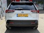 Toyota RAV4 2.5 PLUG-IN HYBRID AWD STYLE 19"LMV BLIND-SPOT JBL-AUDIO STOELVERWARMING 360°CAMERA NL-AUTO