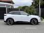 Peugeot E-3008 Launch Edition Dual Motor 73 kWh 325PK Automaat Navigatie, Rondomzichtcamera, Keyless, Panoramadak, Stoel & Stuurwielverwarming, Apple Carplay, Android Auto