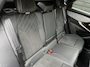 Peugeot E-3008 Launch Edition Dual Motor 73 kWh 325PK Automaat Navigatie, Rondomzichtcamera, Keyless, Panoramadak, Stoel & Stuurwielverwarming, Apple Carplay, Android Auto