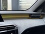 Peugeot E-3008 Launch Edition Dual Motor 73 kWh 325PK Automaat Navigatie, Rondomzichtcamera, Keyless, Panoramadak, Stoel & Stuurwielverwarming, Apple Carplay, Android Auto