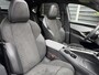 Peugeot E-3008 Launch Edition Dual Motor 73 kWh 325PK Automaat Navigatie, Rondomzichtcamera, Keyless, Panoramadak, Stoel & Stuurwielverwarming, Apple Carplay, Android Auto