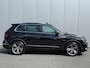 Volkswagen Tiguan 1.4 TSI R-line Panoramadak Trekhaak Carplay cruise control