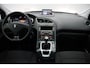 Peugeot 5008 1.6 16v GT - Pano, Headup display, Cruise, Clima, Trekhaak