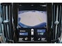 Volvo V90 T4 Momentum - IntelliSafe Assist - Adaptieve LED koplampen - Parkeercamera achter - Verwarmde voorstoelen, stuur & achterbank - Parkeersensoren achter - Inklapbare trekhaak - 18' LMV