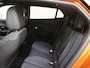 Peugeot e-2008 EV Allure Pack 50 kWh | Camera | Clima | Navigatie | Carplay |