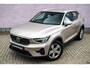 Volvo XC40 2.0 B3 Plus Bright | Trekhaak | 360 Graden Camera | Parkeersensoren | Parkeerverwarming | Keyless Entry | Elektrische Achterklep | Elektrisch Verstelbare Voorstoelen | Cruise Control Adaptief | BLIS | Harman Kardon Audio | Navigatie | Apple Carplay | Android Auto