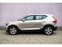Volvo XC40 2.0 B3 Plus Bright | Trekhaak | 360 Graden Camera | Parkeersensoren | Parkeerverwarming | Keyless Entry | Elektrische Achterklep | Elektrisch Verstelbare Voorstoelen | Cruise Control Adaptief | BLIS | Harman Kardon Audio | Navigatie | Apple Carplay | Android Auto