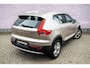Volvo XC40 2.0 B3 Plus Bright | Trekhaak | 360 Graden Camera | Parkeersensoren | Parkeerverwarming | Keyless Entry | Elektrische Achterklep | Elektrisch Verstelbare Voorstoelen | Cruise Control Adaptief | BLIS | Harman Kardon Audio | Navigatie | Apple Carplay | Android Auto