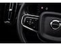 Volvo XC40 2.0 B3 Plus Bright | Trekhaak | 360 Graden Camera | Parkeersensoren | Parkeerverwarming | Keyless Entry | Elektrische Achterklep | Elektrisch Verstelbare Voorstoelen | Cruise Control Adaptief | BLIS | Harman Kardon Audio | Navigatie | Apple Carplay | Android Auto