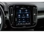 Volvo XC40 2.0 B3 Plus Bright | Trekhaak | 360 Graden Camera | Parkeersensoren | Parkeerverwarming | Keyless Entry | Elektrische Achterklep | Elektrisch Verstelbare Voorstoelen | Cruise Control Adaptief | BLIS | Harman Kardon Audio | Navigatie | Apple Carplay | Android Auto