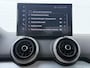 Audi Q2 35 TFSI S-line | Stoelverwarming | Matrix LED | Carplay | Parkeerhulp | Getint Glas | 17'' |