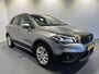 Suzuki S-Cross 1.0 Boosterjet Exclusive | Lichtmetalen Velgen 17" | Voorstoelen Verwarmd | Cruise Control | LED Koplampen | Airco |
