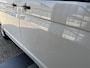 Volkswagen Transporter Kombi 2.0 TDI L1H1 BTW EN BPM VRIJ!! Euro 6 Airco Cruise controle 8-Persoons Automaat Parkeersensoren voor en achter Telefoonverbinding Ex overheid! 1e eigenaar Personenbus Groepsvervoer Taxi Combi Tourer