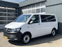 Volkswagen Transporter Kombi 2.0 TDI L1H1 BTW EN BPM VRIJ!! Euro 6 Airco Cruise controle 8-Persoons Automaat Parkeersensoren voor en achter Telefoonverbinding Ex overheid! 1e eigenaar Personenbus Groepsvervoer Taxi Combi Tourer