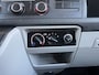 Volkswagen Transporter Kombi 2.0 TDI L1H1 BTW EN BPM VRIJ!! Euro 6 Airco Cruise controle 8-Persoons Automaat Parkeersensoren voor en achter Telefoonverbinding Ex overheid! 1e eigenaar Personenbus Groepsvervoer Taxi Combi Tourer