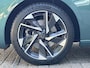 Peugeot 308 SW 130pk Allure Pack | 1ste eigenaar | Camera | Dodehoekdetectie | LEER/Stof | 17"LMV | Navigatie