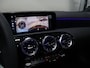 Mercedes-Benz A-klasse 250e Business Solution AMG | Panoramaschuifdak | Head-up display | Premium Plus | Stoelverwarming | 360° camera |