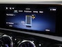 Mercedes-Benz A-klasse 250e Business Solution AMG | Panoramaschuifdak | Head-up display | Premium Plus | Stoelverwarming | 360° camera |