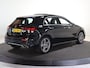 Mercedes-Benz A-klasse 250e Business Solution AMG | Panoramaschuifdak | Head-up display | Premium Plus | Stoelverwarming | 360° camera |