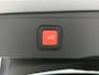 Jeep Avenger 1.2 110pk e-Hybrid Black Edition Automaat | Schuif-/Kanteldak | Winter-Pakket | Elektrische Klep | Navigatie | Adaptieve Cruise Control | Camera | 17"LMV | JBL | Keyless Entry/Start | LED |